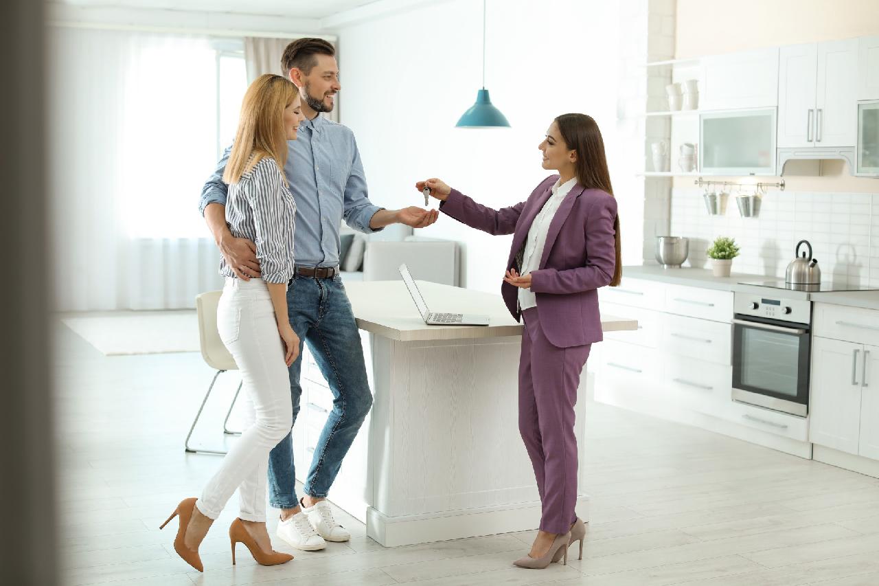 The Ultimate Agent's Checklist: 13 Things That Every Top Real Estate Agent Does in 2020