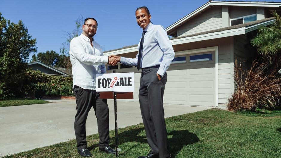 Pro Tips to Sell Your Home Fast