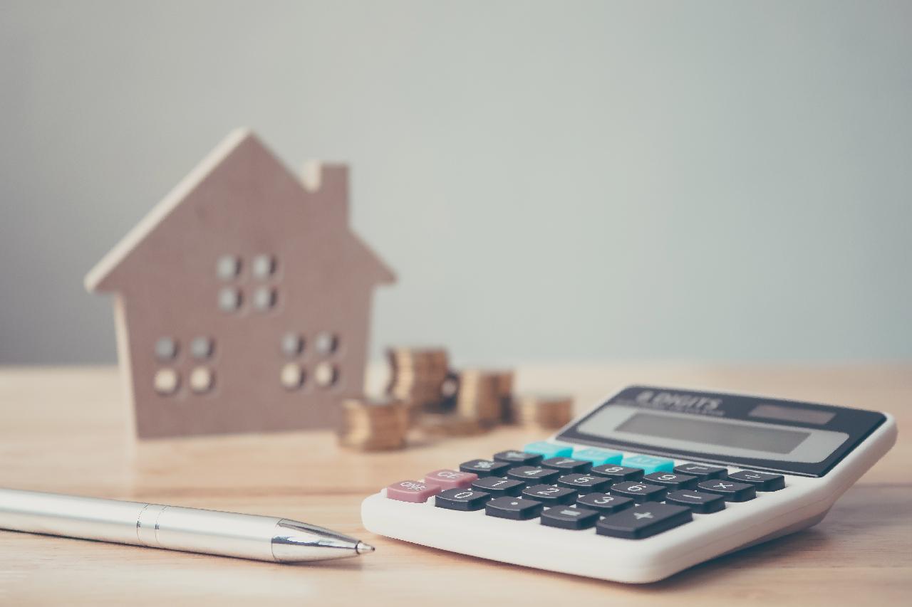 Real Estate Tax vs Property Tax: What's the Difference?