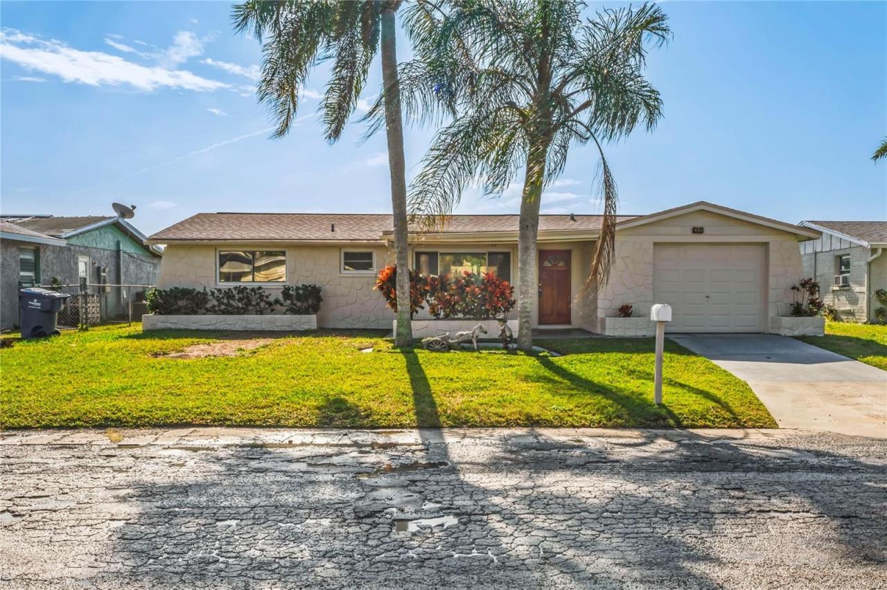 4314 SUNRAY DRIVE, HOLIDAY, FL 34691: Homes for Sale - Hommati  2431b085adcdc98f0539250a39f2e961