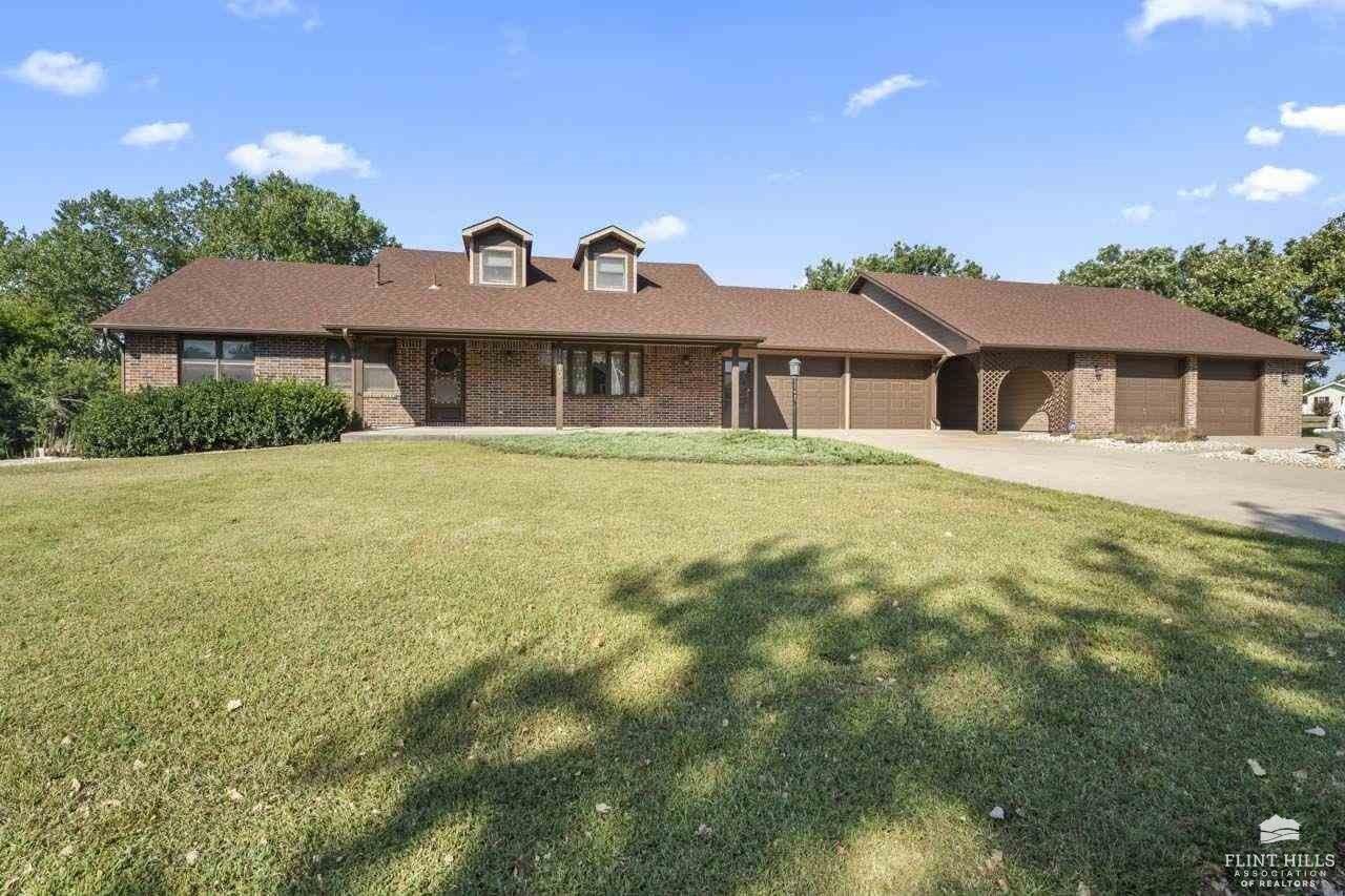  1410 Candlelight Lane, Junction City, KS 66441: Homes for Sale - Hommati  be06e801ca38597d48ccf83c056d9ac4