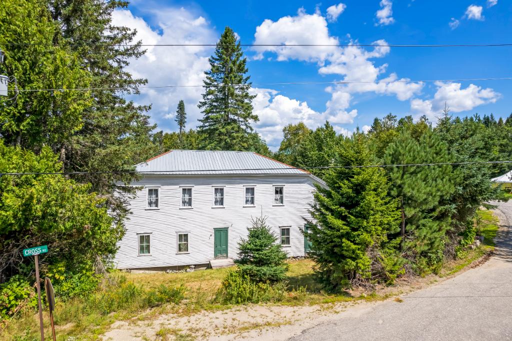  Maps and Schools 236 Thistle St, Upton, ME 04261: Homes for Sale - Hommati  6700812b0e4dc5358c58ed462e4070ae