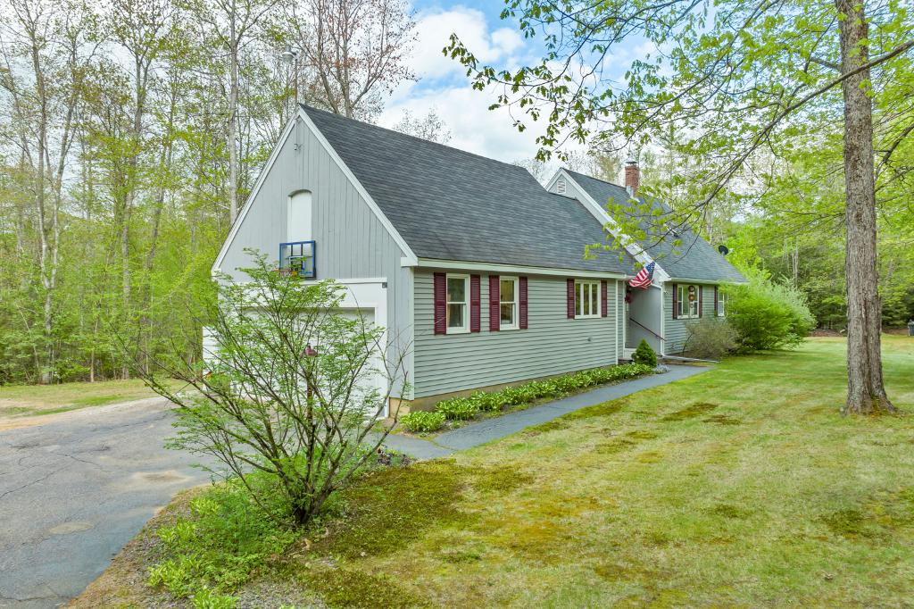 Maps and Schools 28 Wildlife Blvd, Belmont, NH 03220: Homes for Sale - Hommati 