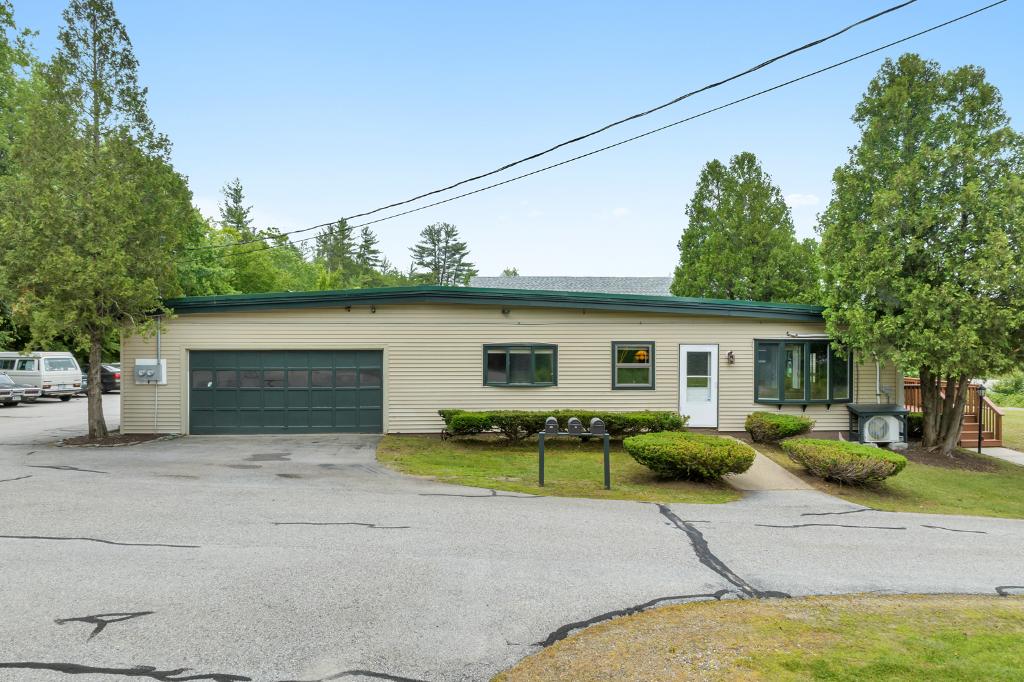  Guided Tour 110 NH-106, Gilmanton, NH 03237: Homes for Sale - Hommati  a53645e7ce0f1c7d90f596a6a029036a