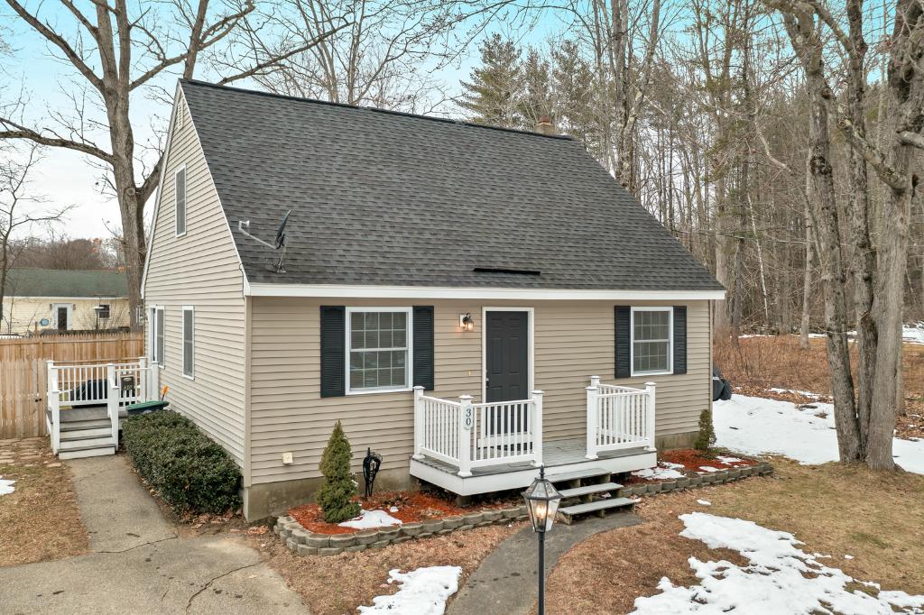 Maps and Schools 30 Duffy St, Franklin, NH 03235: Homes for Sale - Hommati  398a24ed15051bf76eff42e307bd57e3