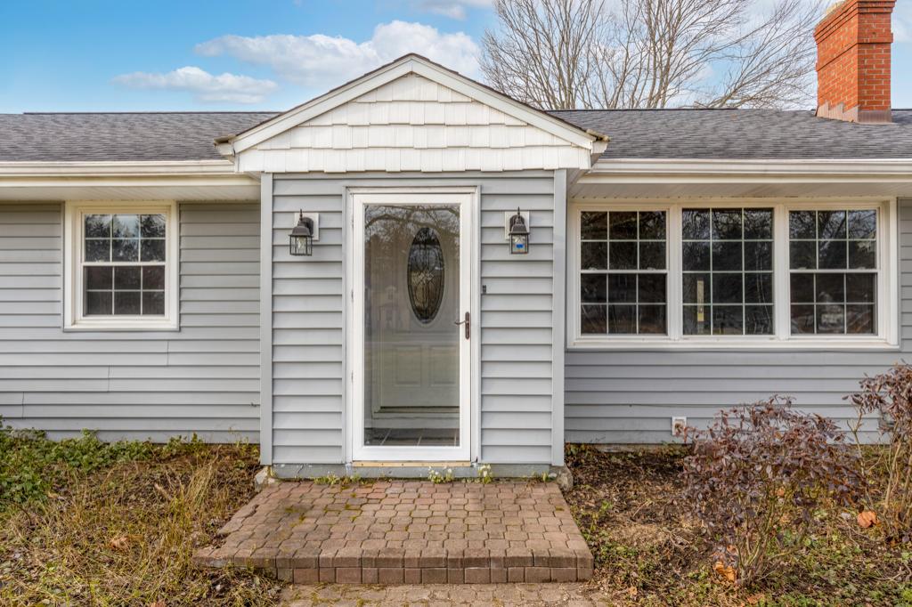 1240 Granville Rd, Newark, OH 43055: Homes for Sale - Hommati 
