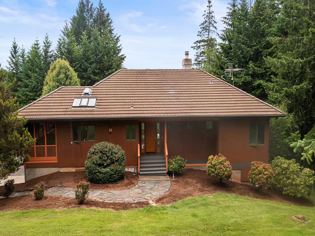  Maps and Schools 27717 Briggs Hill Rd, Eugene, OR 97405: Homes for Sale - Hommati  dcbfde956dfc844e72582757dbe41fb4
