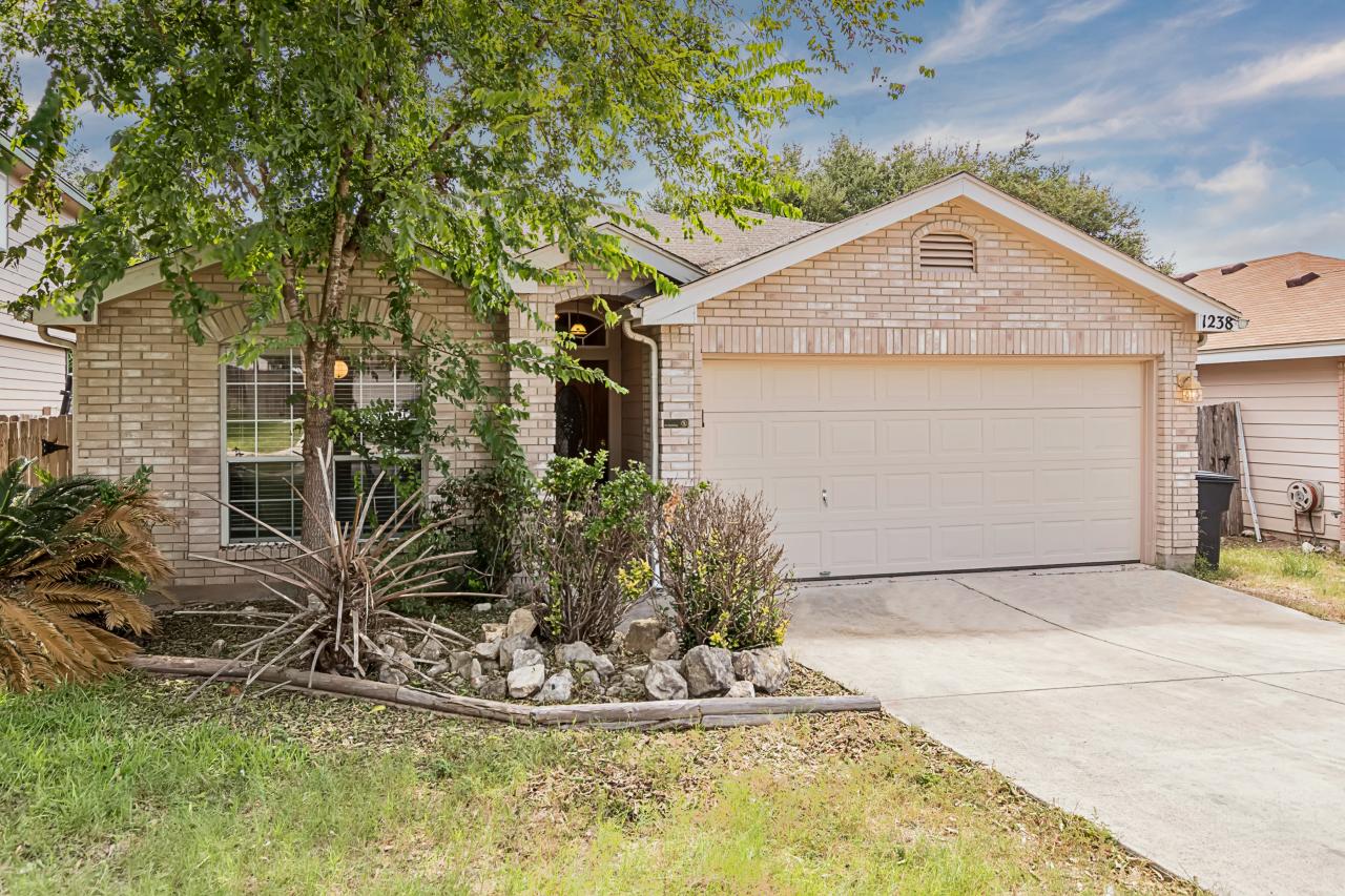 1238 Cougar Country, San Antonio, TX 78251: Homes for Sale - Hommati  6319b7d7fb3b7263a12f45c382891690